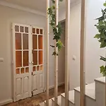 別荘 House With Private Roof Terrace In Centre