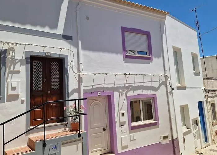 House With Private Roof Terrace In Centre Casa de Férias Tavira